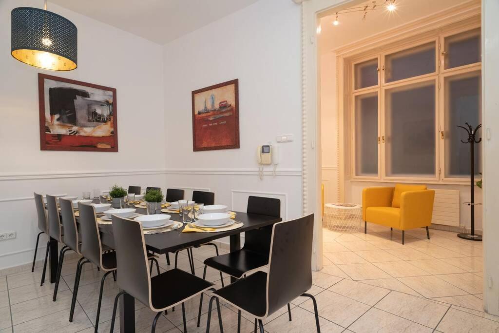 Best Located, 150 M2 5 Bedrooms Apt., بودابست المظهر الخارجي الصورة