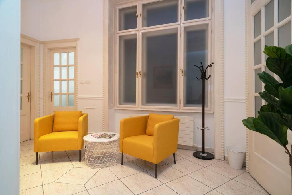 Best Located, 150 M2 5 Bedrooms Apt., بودابست المظهر الخارجي الصورة
